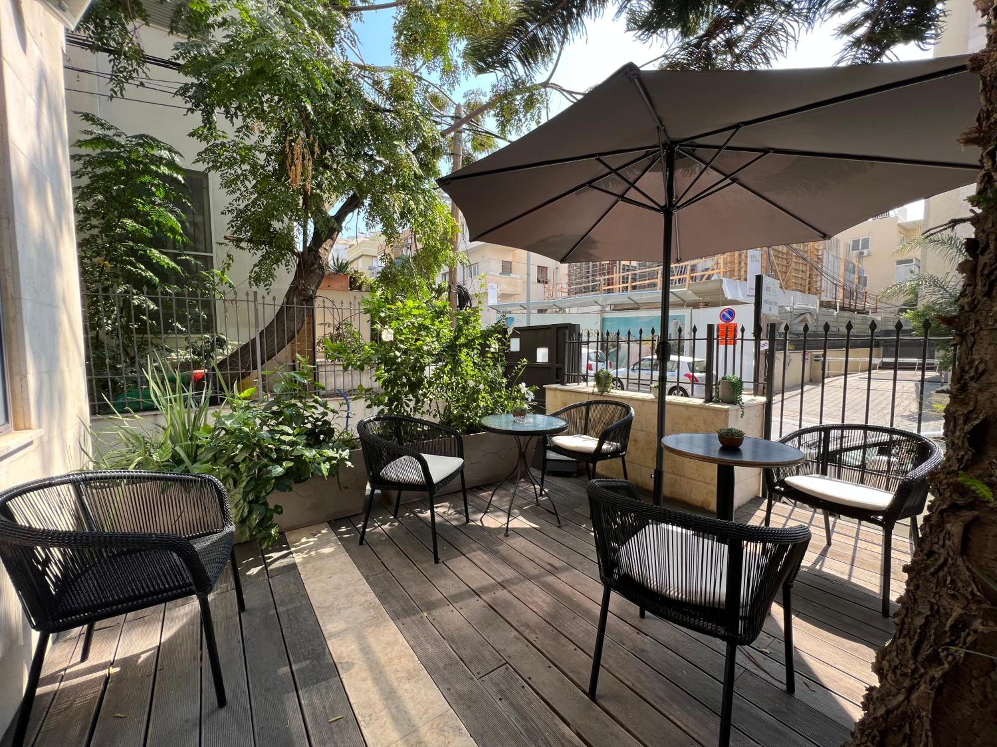 Beer Garden Hotel Tel Aviv Buitenkant foto